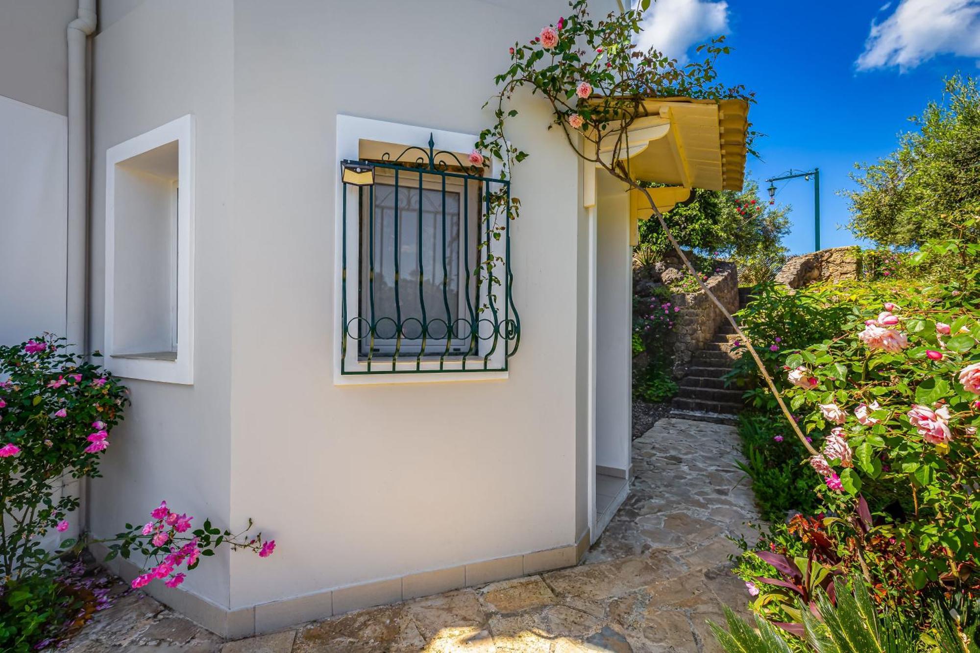 Classical Villa Anta Agios Ioannis  ภายนอก รูปภาพ