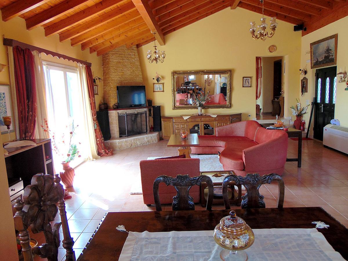 Classical Villa Anta Agios Ioannis  ภายนอก รูปภาพ